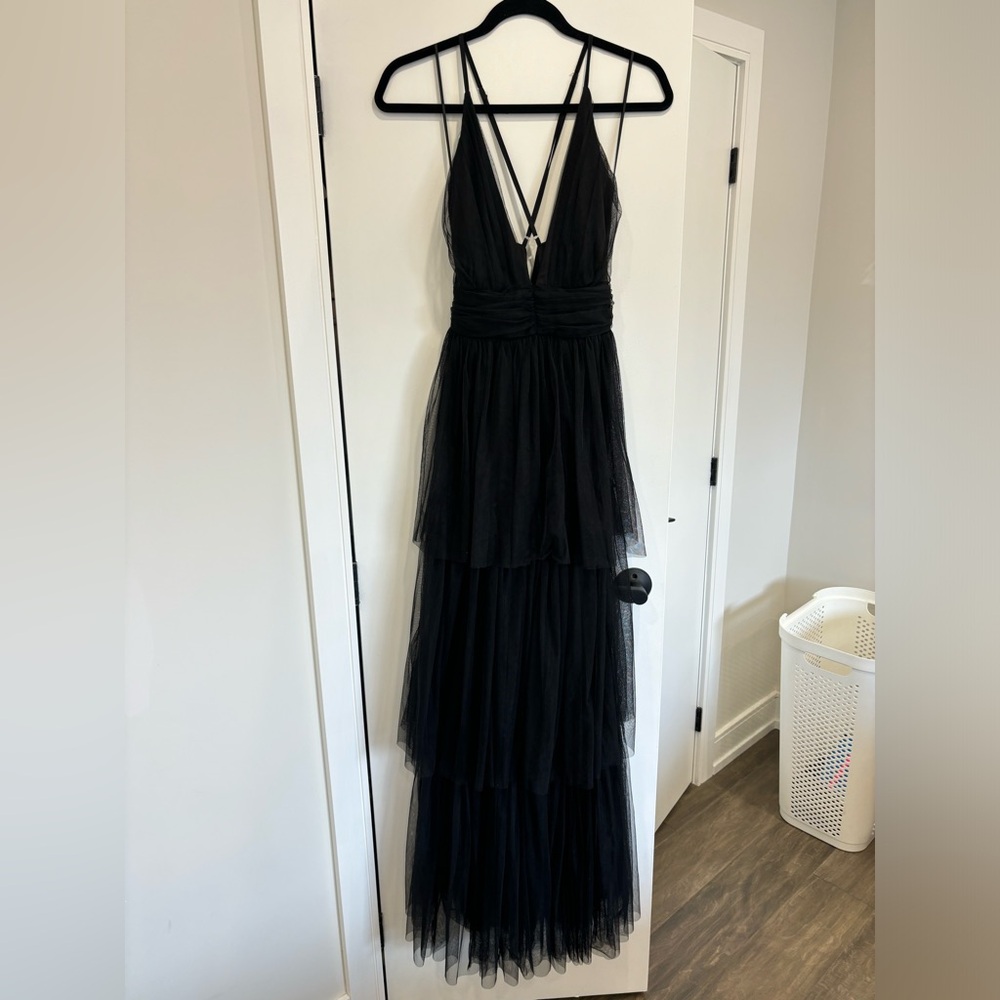 Mendocino Black Layered Prom Dress